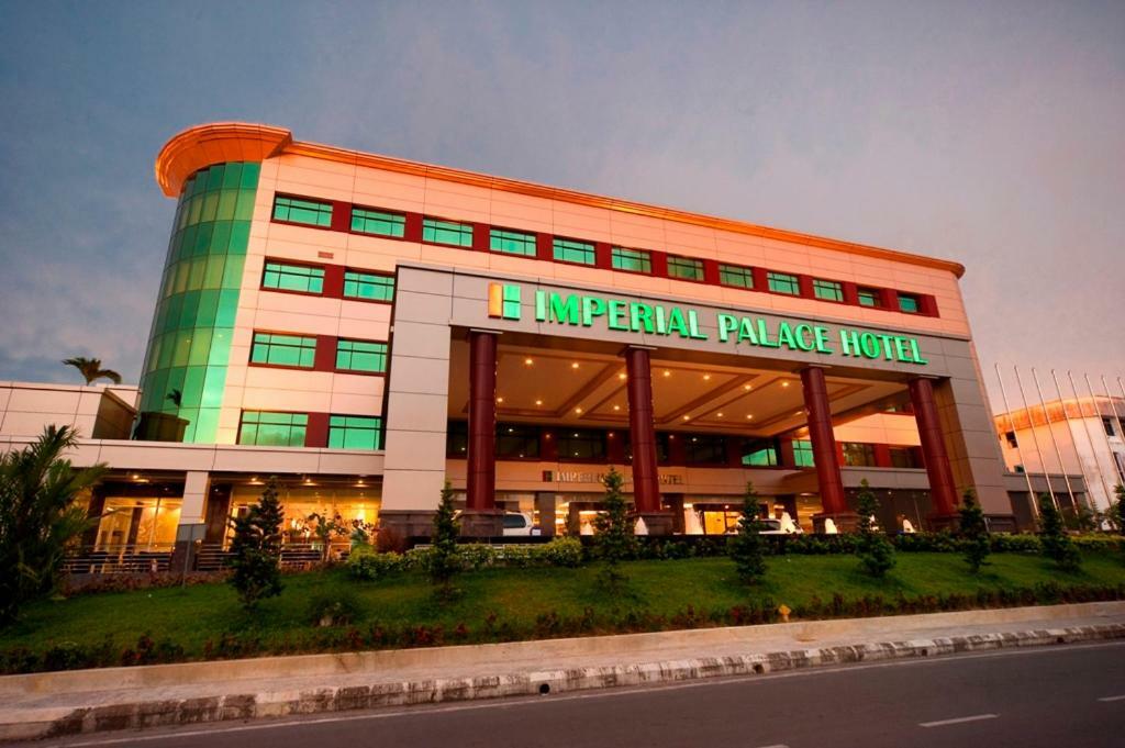 Imperial Palace Hotel Miri Exterior foto